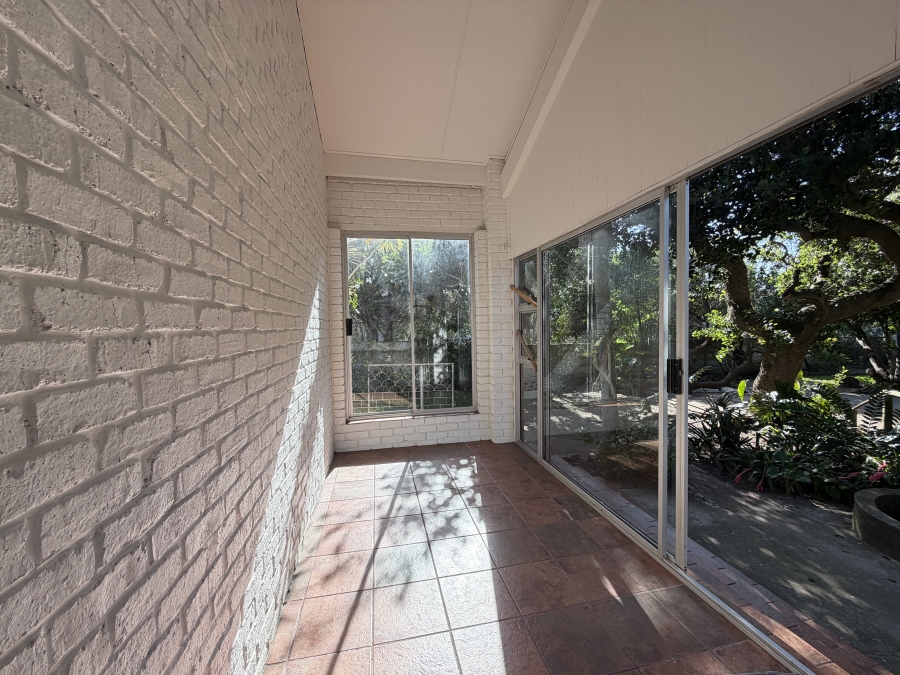 4 Bedroom Property for Sale in Ferreira Town Eastern Cape